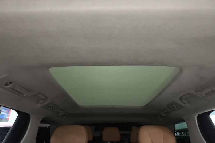 腾势D9 2022款 DM-i 970 四驱旗舰型中控内饰22