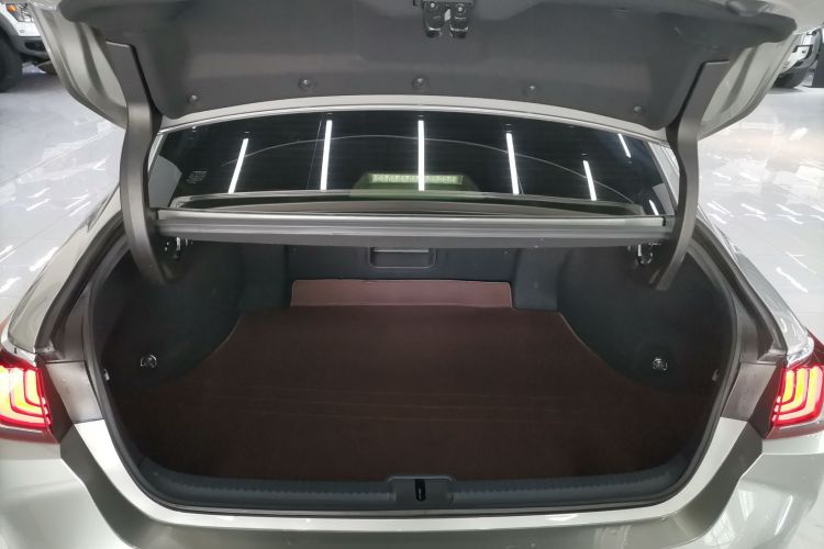 雷克萨斯ES 2022款 200 卓越版局部细节23