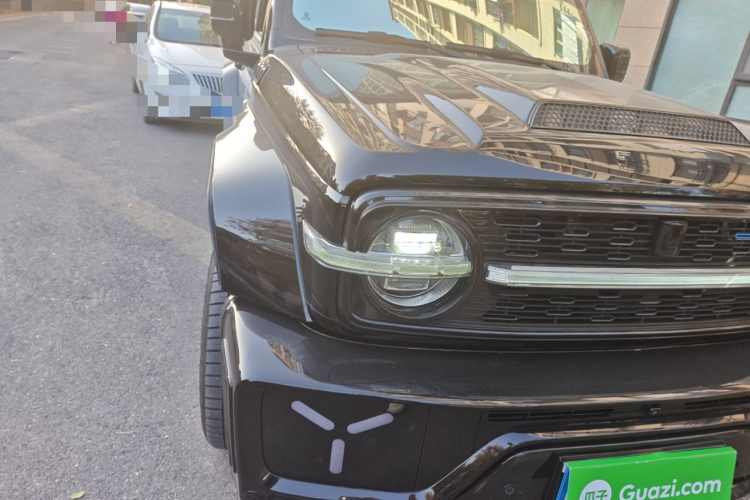 超境汽车 共创坦克300 2023款 2.0T 赛博骑士车身外观8