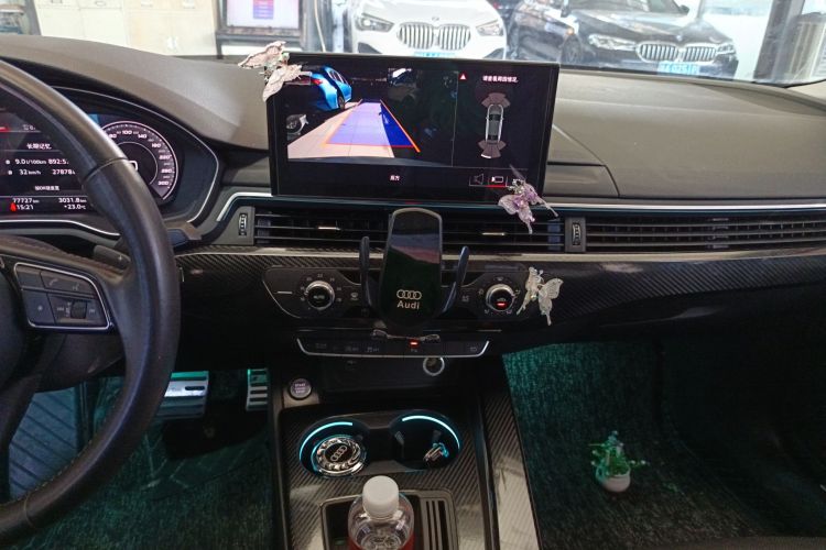 奥迪A4L 2020款 40 TFSI 时尚动感型中控内饰16