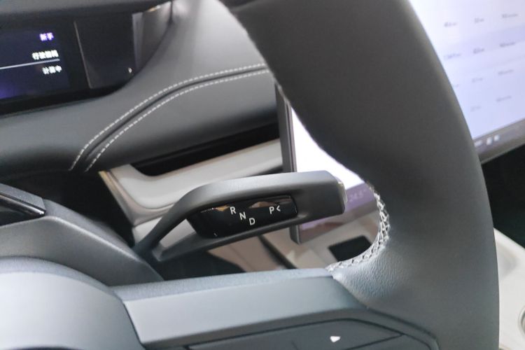 小米汽车 小米SU7 2024款 四驱超长续航高阶智驾Max版局部细节18