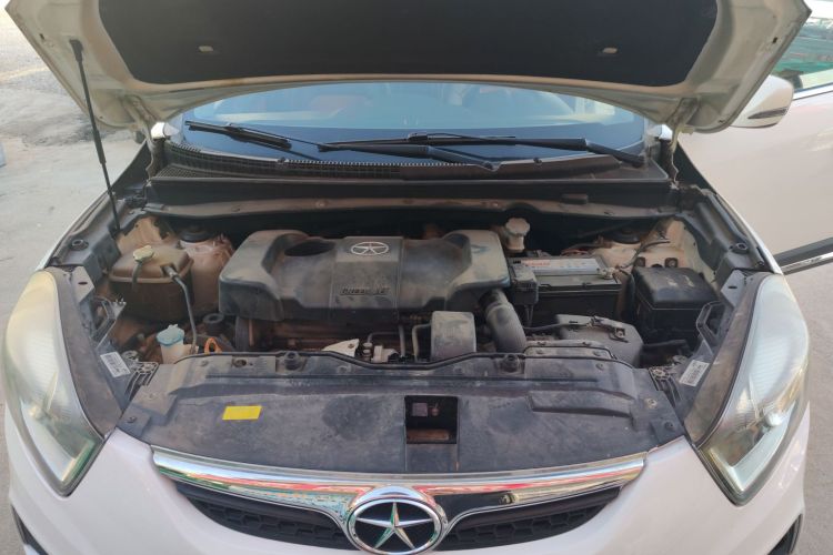 江汽集团 瑞风S5 2013款 2.0T 手动尊享版机舱底盘24