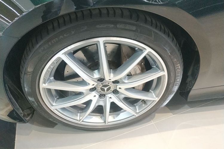 奔驰E级(进口) 2023款 E 300 轿跑车车身外观6007