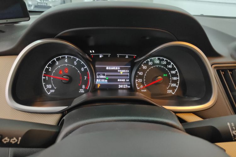 雪佛兰 科鲁泽 2022款 320 自动悦享天窗版中控内饰14