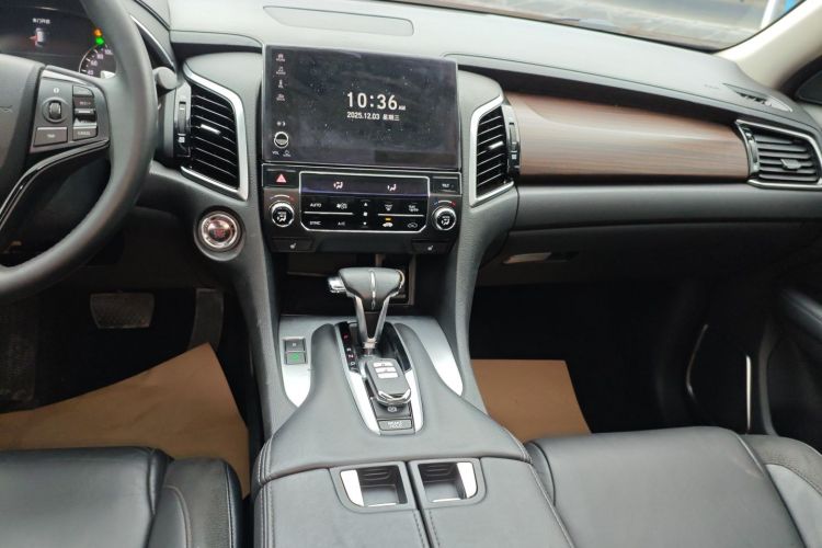 本田 冠道 2017款 240TURBO 两驱豪华版局部细节18