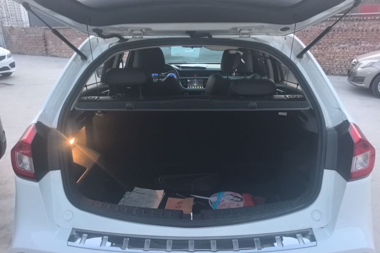 吉利汽车 远景X3 2017款 1.5L 自动精英型局部细节23