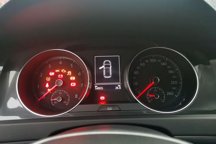 大众 高尔夫 2019款 1.6L 自动舒适型 国V中控内饰14