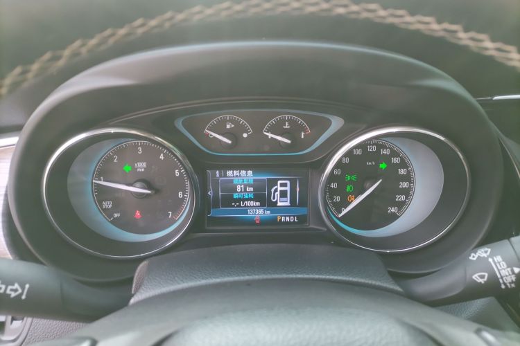 别克 昂科威 2017款 20T 两驱精英型中控内饰14