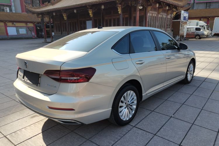 大众 朗逸 2021款 1.5L 自动舒适版车身外观7