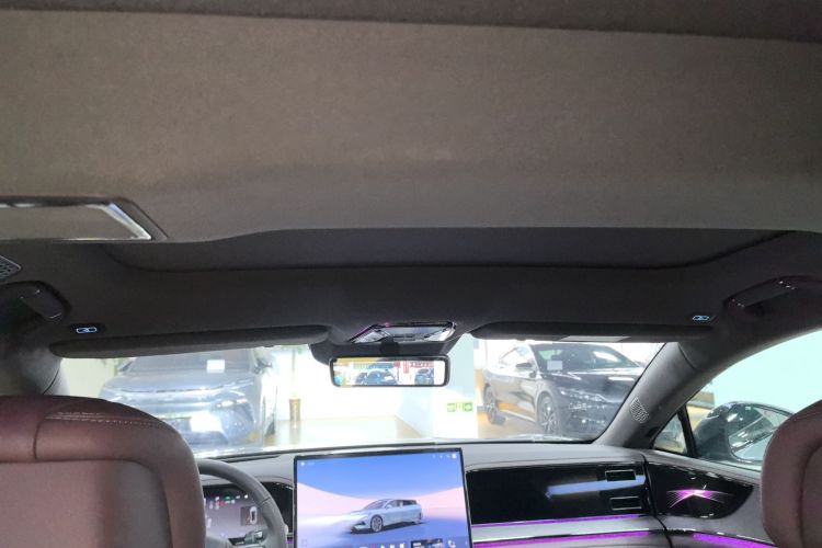 腾势Z9GT 2024款 1100四驱Ultra版中控内饰22