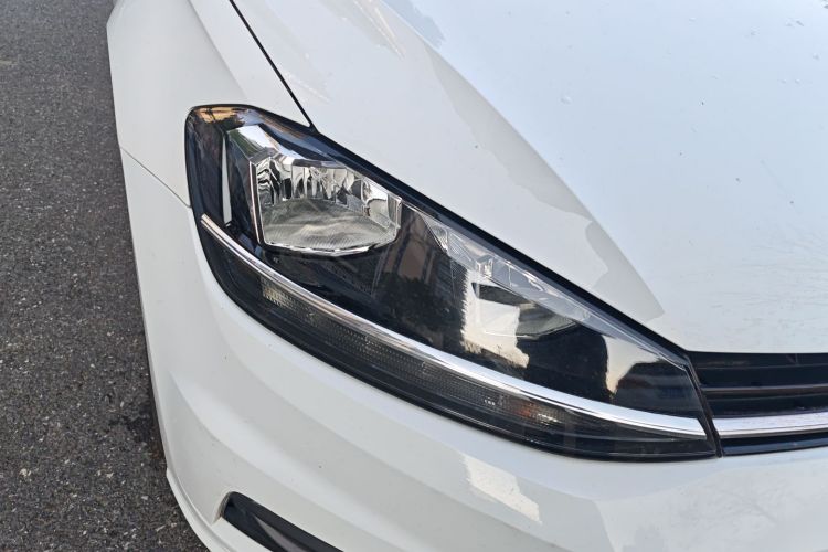 大众 高尔夫 2018款 1.6L 自动时尚型车身外观8