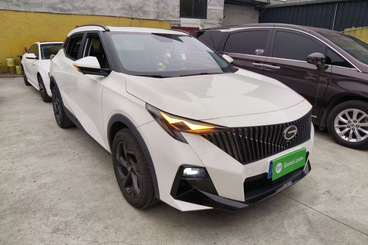 广汽传祺 传祺GS3 2023款 影速 270T 劲享版车身外观3