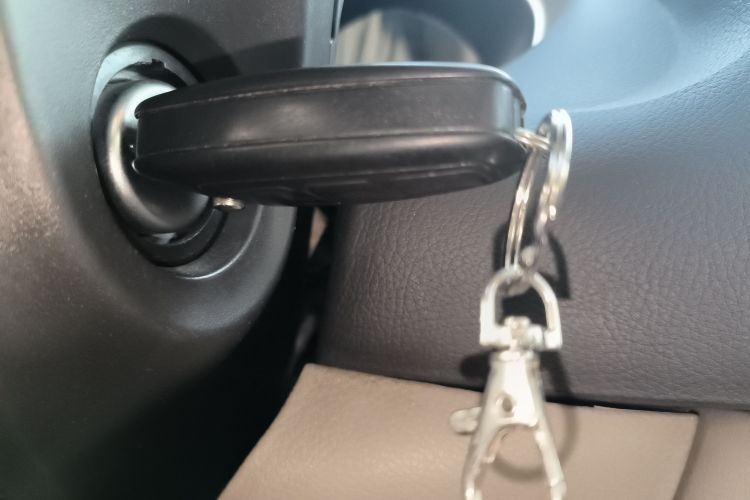 福特 福克斯 2012款 三厢 1.6L 自动舒适型中控内饰7001