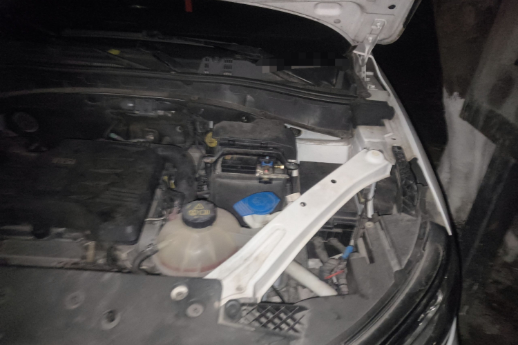 荣威RX5 2016款 20T 两驱手动互联网智惠版局部细节9007