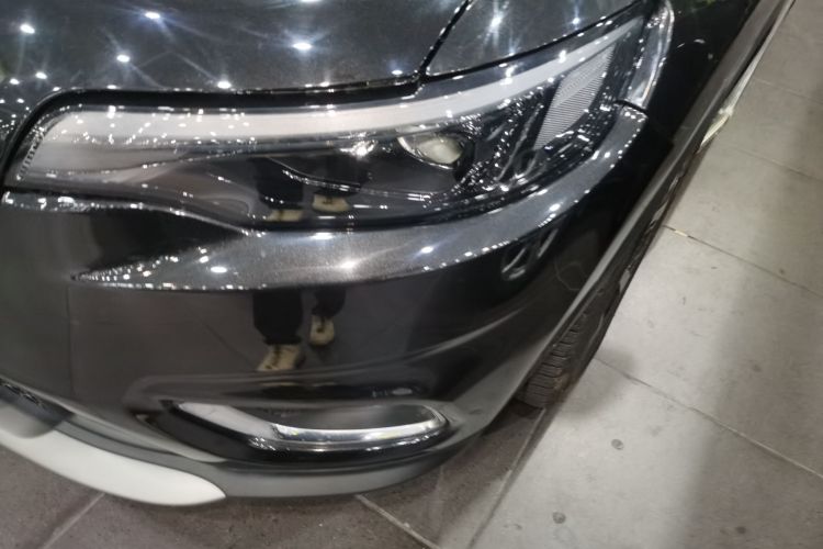 Jeep 自由光 2019款 2.0T 四驱探享版+自动驾驶智慧包 国V局部细节36