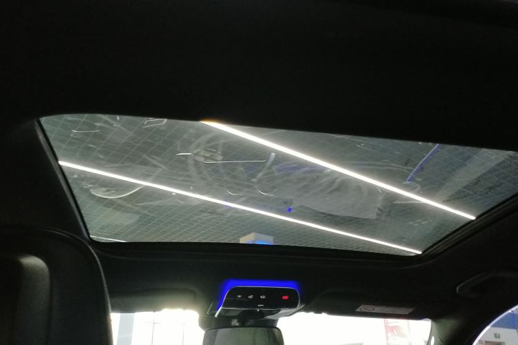 奔驰C级 2023款 改款二 C 260 L 运动版局部细节22