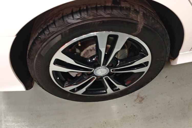 奔驰C级 2016款 C 200 运动版车身外观6008