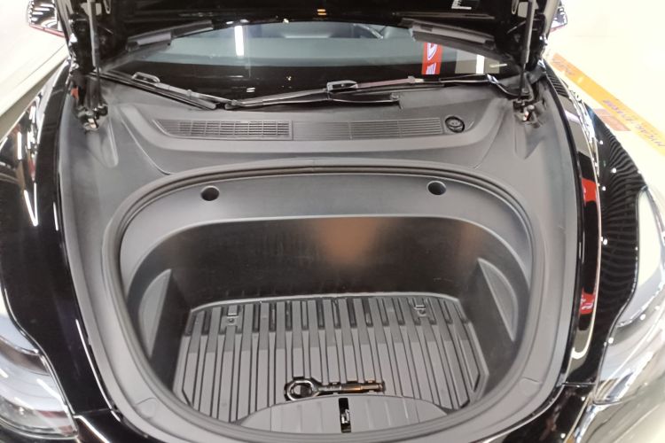 特斯拉 Model 3 2022款 后轮驱动版局部细节24