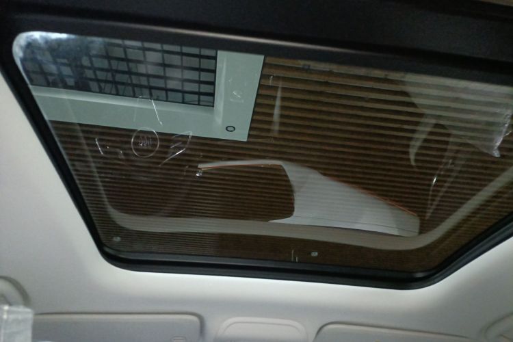 别克 2025款 昂科威Plus 四驱Avenir艾维亚中控内饰22