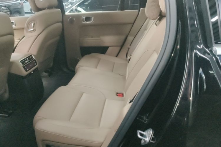 理想汽车 理想L7 2025款 Max 智能焕新版中控内饰7004