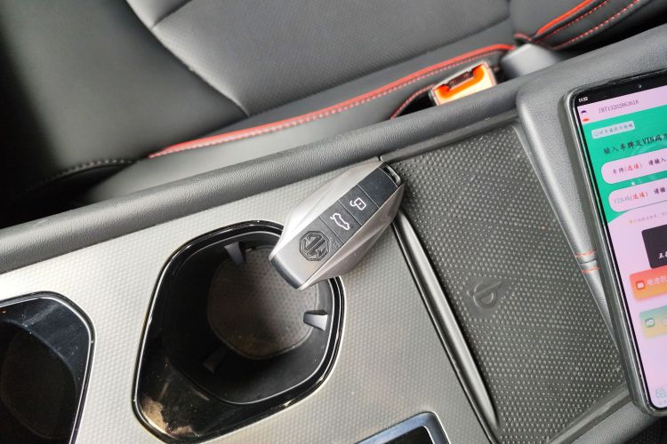 名爵 MG7 2023款 1.5T DCT至美优雅版中控内饰7001