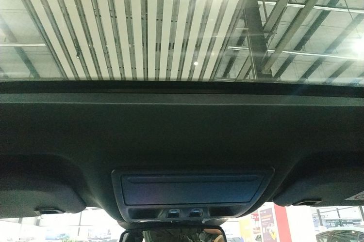 福特 蒙迪欧 2025款 2.0T EcoBoost 至尊型中控内饰22