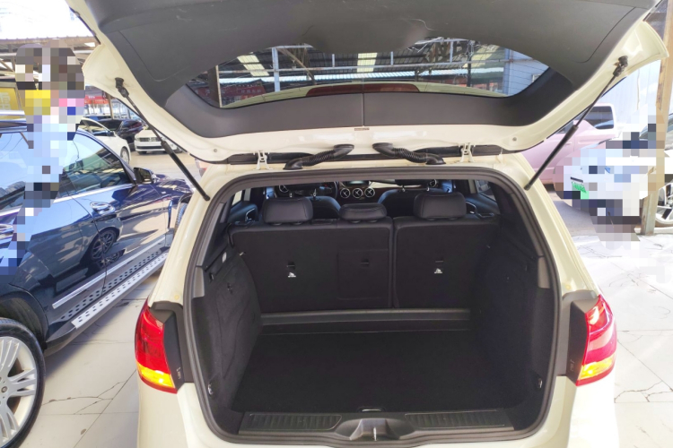 奔驰B级 2015款 B 200 动感型机舱底盘23