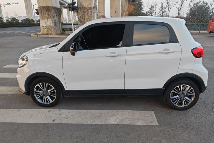 零跑汽车 零跑T03 2024款 310舒享版车身外观4