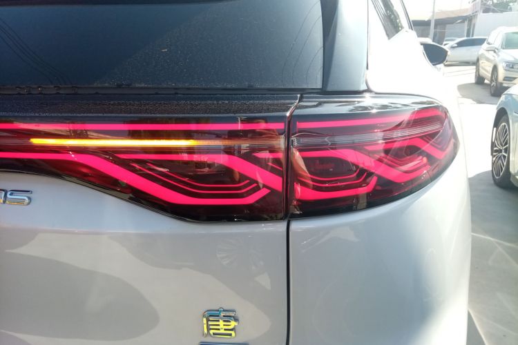 比亚迪 唐新能源 2025款 智驾版 DM-i 115KM 尊荣型车身外观6006