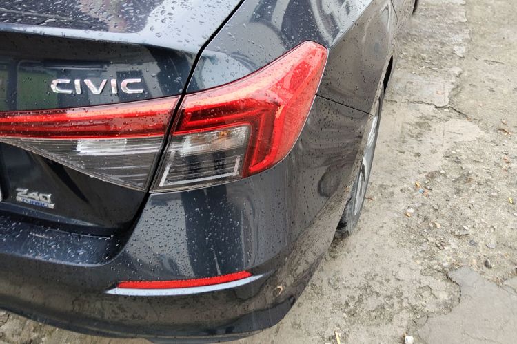 本田 思域 2022款 240TURBO CVT劲动版车身外观9