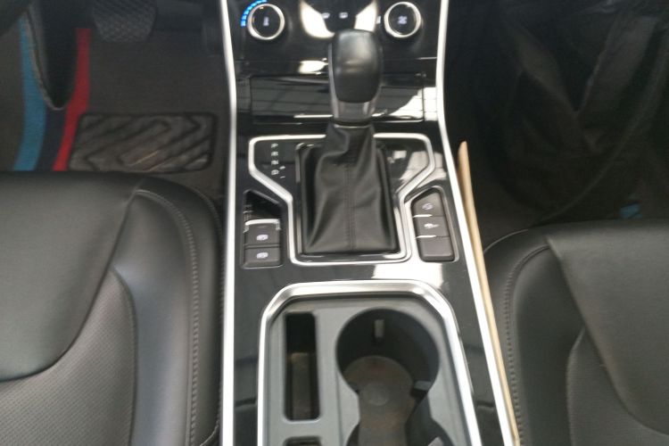 奇瑞 艾瑞泽5 2019款 改款PRO 1.5L CVT青春版 国VI局部细节18