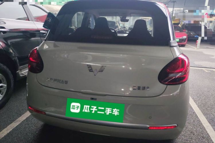 五菱汽车 五菱缤果 2024款 203km 轻享款车身外观6