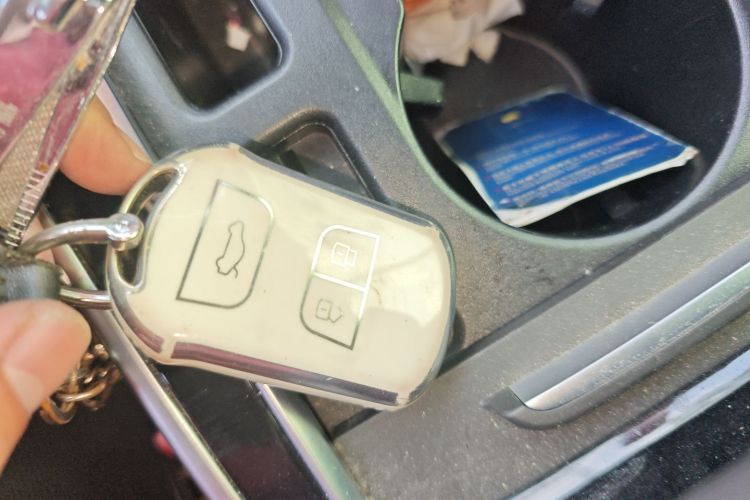 奇瑞 艾瑞泽GX 2019款 Pro 1.5T CVT型色版 国VI中控内饰7001