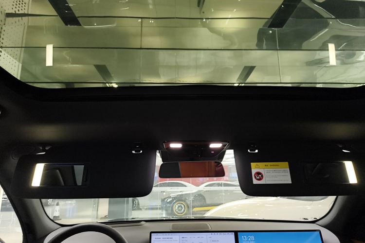 理想汽车 理想L7 2024款 MAX中控内饰22