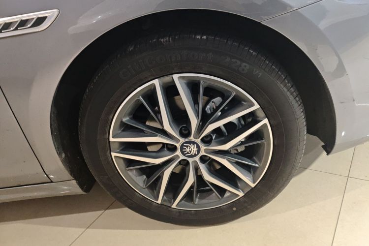 比亚迪 秦PLUS 2021款 EV 500KM 豪华型车身外观6007