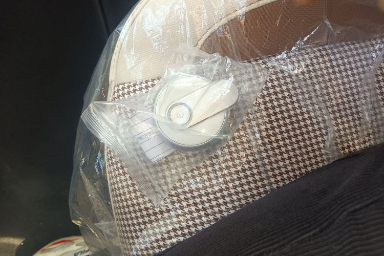 奔腾小马 2026款 222km 炫彩马中控内饰11