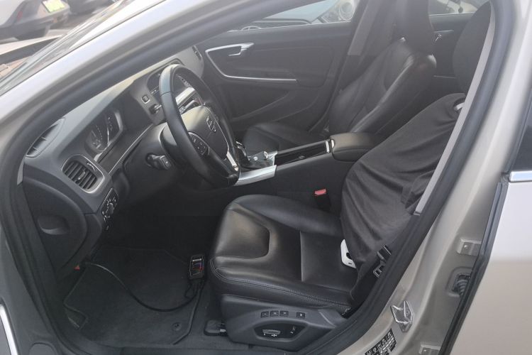 沃尔沃V60 2017款 T5 智逸版 国V局部细节19