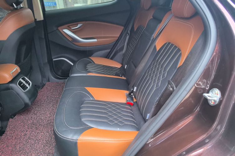 东南DX7 2018款 1.5T 自动荣耀版中控内饰21