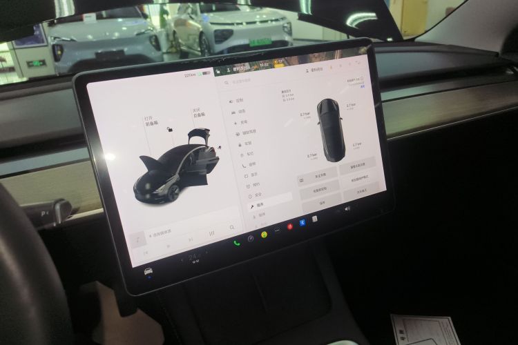 特斯拉 Model 3 2021款 标准续航后驱升级版中控内饰16