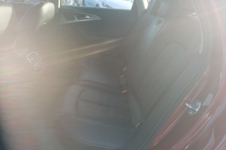 奥迪A6L 2018款 30周年年型 TFSI 进取型中控内饰7004