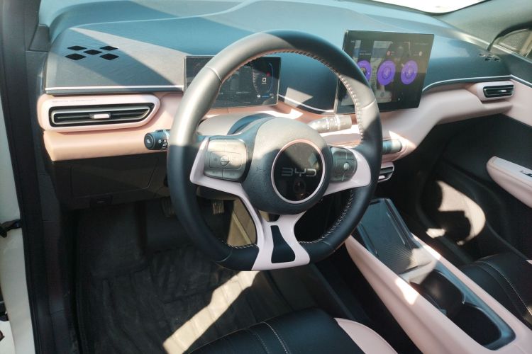 比亚迪 海鸥 2025款 305km 自由版中控内饰12