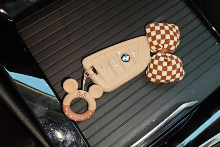 宝马iX3 2024款 领先型中控内饰11