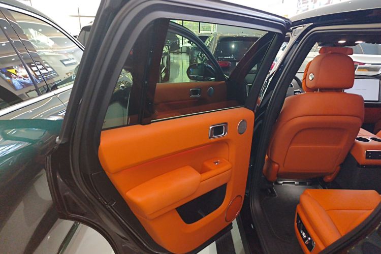 理想汽车 理想L9 2024款 Ultra中控内饰7008