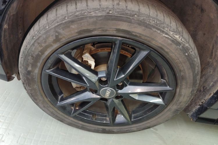 奥迪Q2L 2020款 35 TFSI 进取动感型车身外观6007