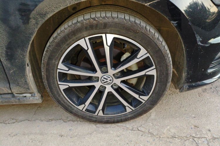 大众 高尔夫 2015款 1.4TSI 手动R-Line车身外观10