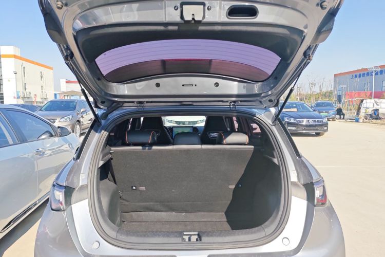 比亚迪 海豚 2021款 405km 自由版机舱底盘23