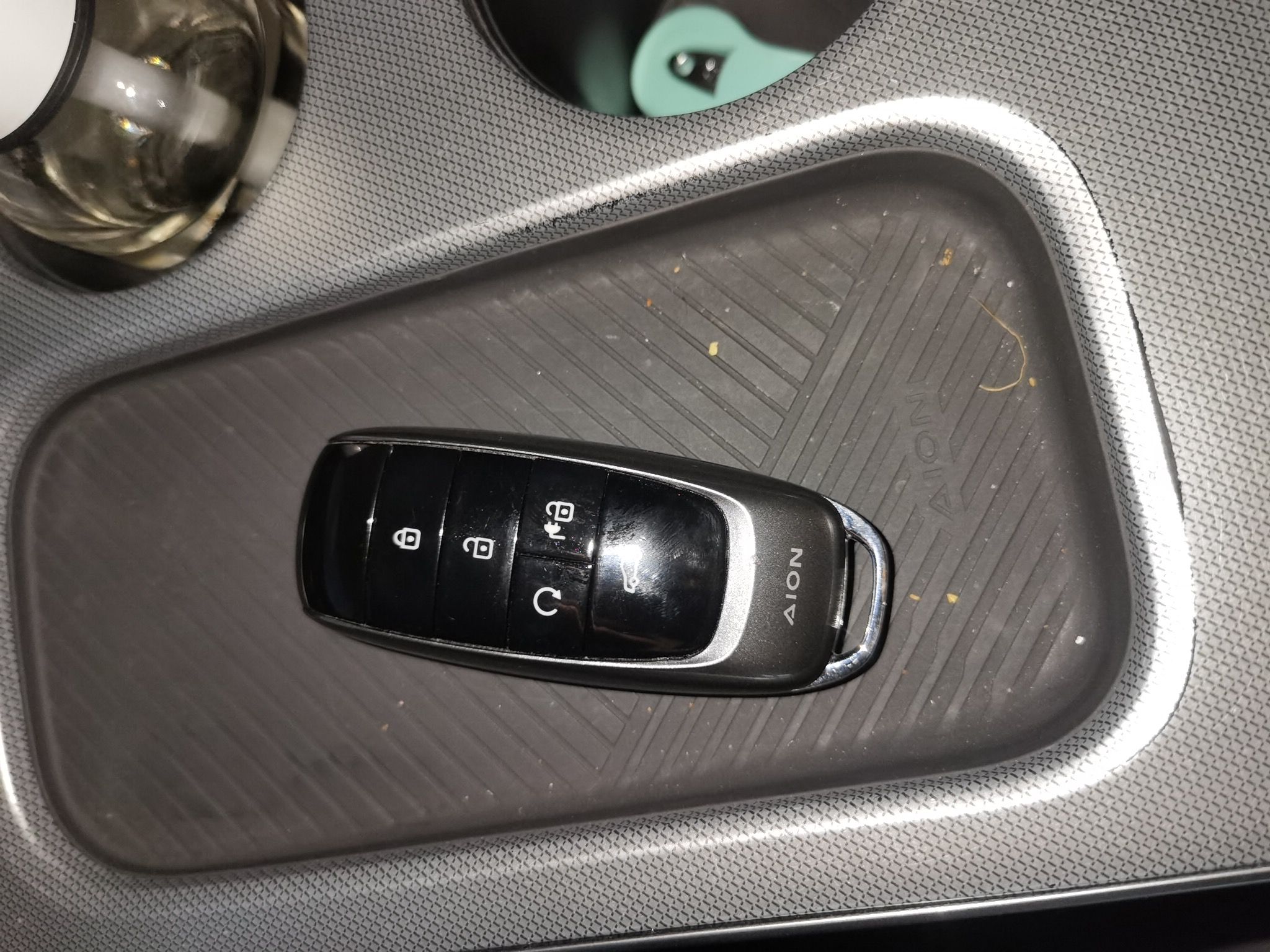 埃安 AION Y 2023款 Younger