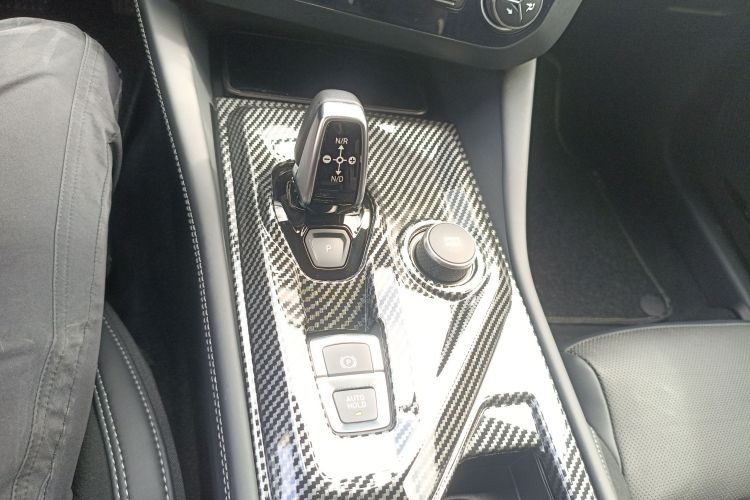 领克03 2022款 1.5TD DCT劲Pro中控内饰18