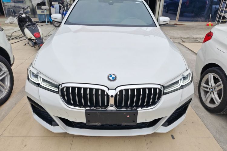 宝马5系 2023款 530Li 领先型 M运动套装车身外观6001