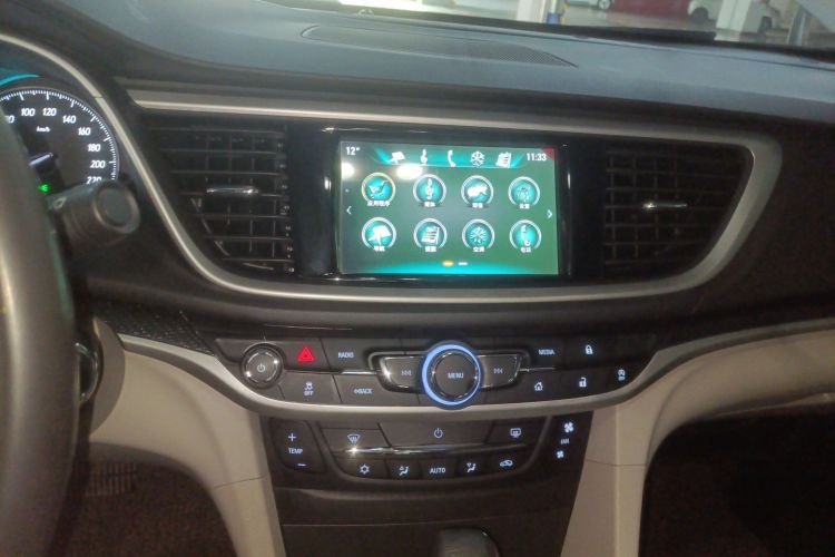 别克 英朗 2019款 15T 双离合互联精英型 国V中控内饰16